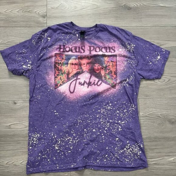 Gildan Tops - Hocus pocus shirt